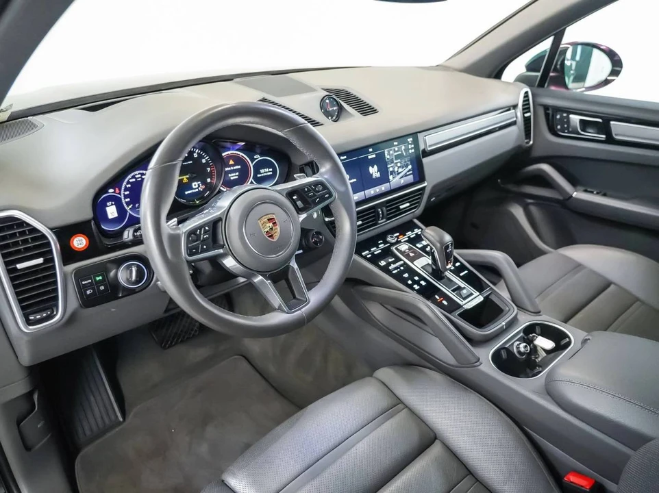2023 Porsche 9Y0/9Y3 Cayenne - Image 4 of 5