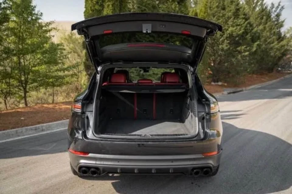2023 Porsche 9Y0/9Y3 Cayenne - Image 12 of 12