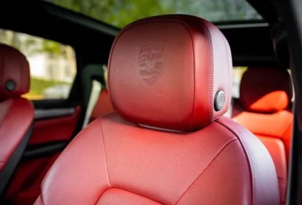 2023 Porsche 9Y0/9Y3 Cayenne - Image 9 of 12