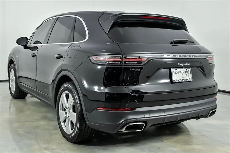 2023 Porsche 9Y0/9Y3 Cayenne - Image 8 of 31