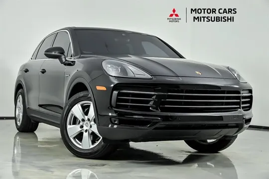 2023 Porsche Cayenne E-Hybrid