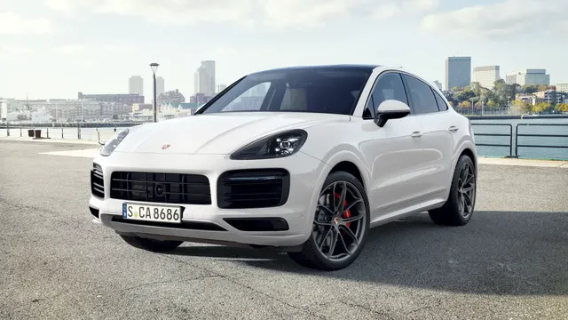 2023 Porsche Cayenne GTS Coupe
