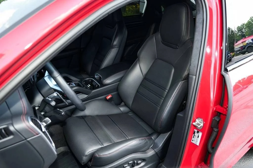 2023 Porsche 9Y0/9Y3 Cayenne GTS - Image 5 of 5