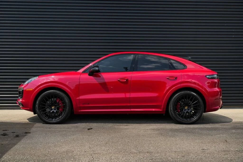 2023 Porsche 9Y0/9Y3 Cayenne GTS - Image 2 of 5