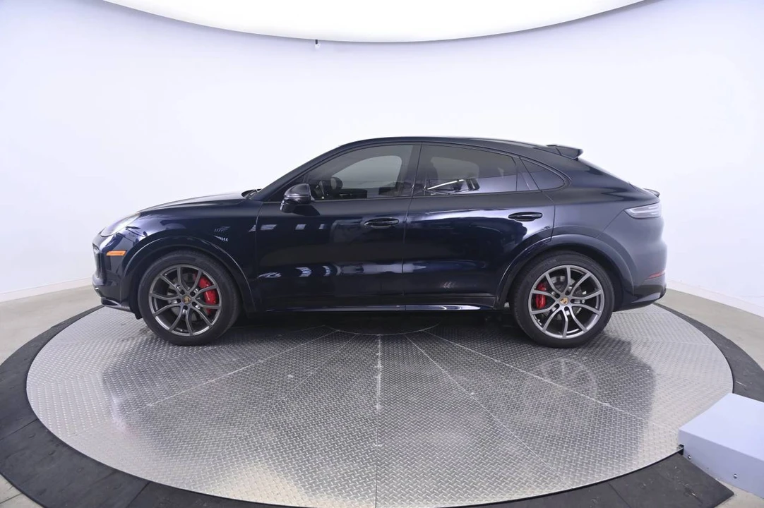 2023 Porsche 9Y0/9Y3 Cayenne GTS - Image 2 of 5