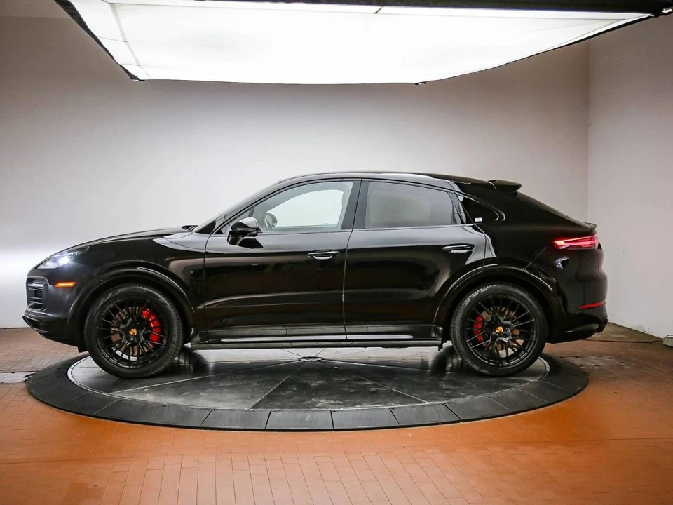 2023 Porsche 9Y0/9Y3 Cayenne GTS - Image 2 of 5