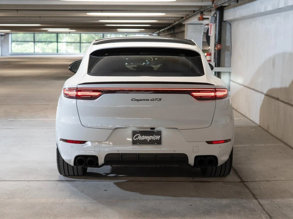 2023 Porsche 9Y0/9Y3 Cayenne GTS - Image 11 of 31