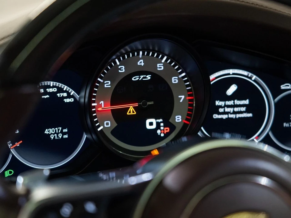 2023 Porsche 9Y0/9Y3 Cayenne GTS - Image 20 of 31