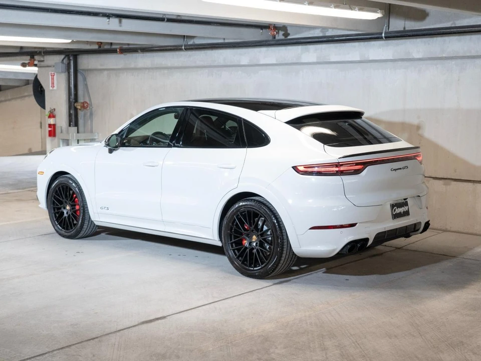 2023 Porsche 9Y0/9Y3 Cayenne GTS - Image 4 of 31
