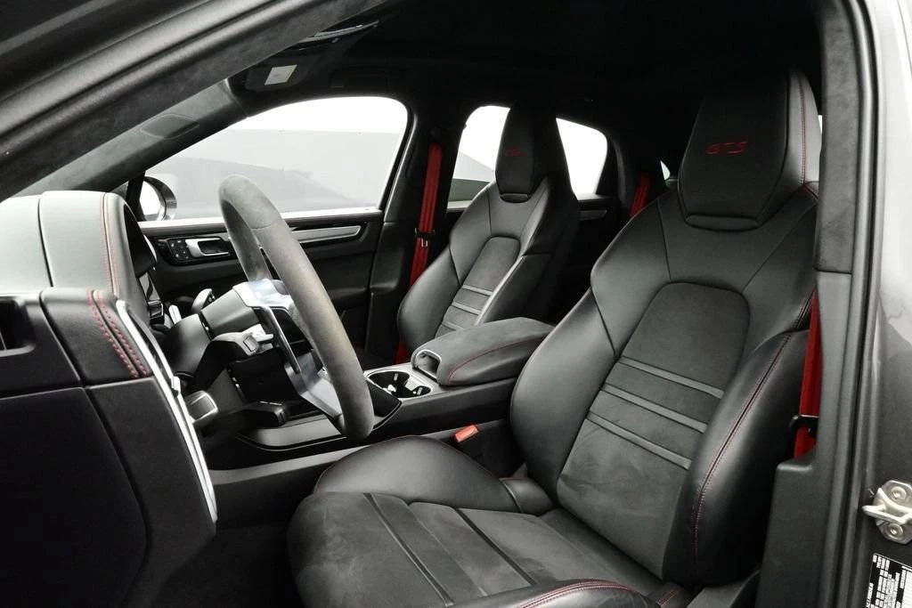 2023 Porsche 9Y0/9Y3 Cayenne GTS - Image 5 of 5