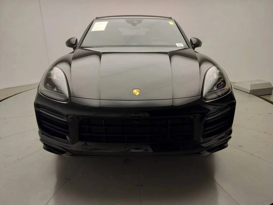 2023 Porsche 9Y0/9Y3 Cayenne GTS - Image 2 of 5
