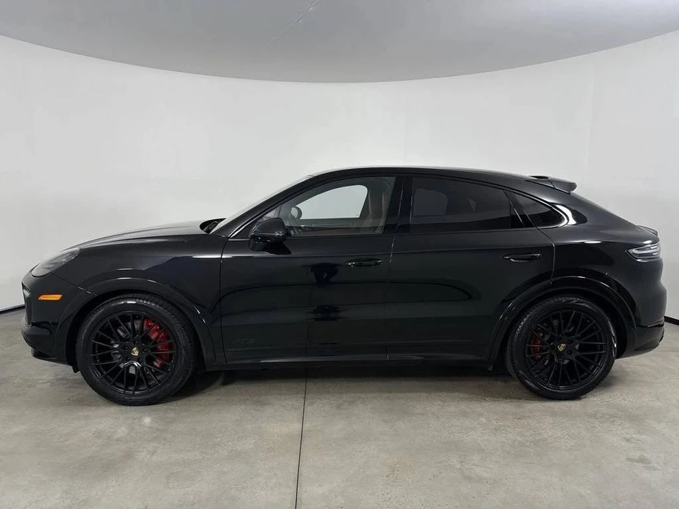 2023 Porsche 9Y0/9Y3 Cayenne GTS - Image 2 of 5