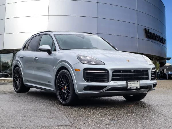 2023 Porsche 9Y0/9Y3 Cayenne GTS - Image 18 of 19