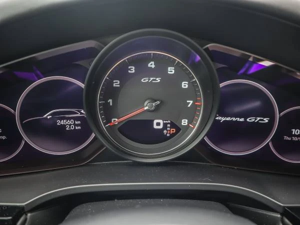 2023 Porsche 9Y0/9Y3 Cayenne GTS - Image 13 of 19