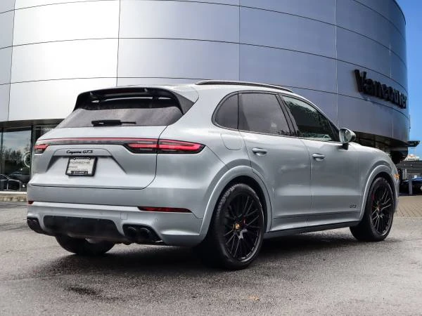 2023 Porsche 9Y0/9Y3 Cayenne GTS - Image 16 of 19