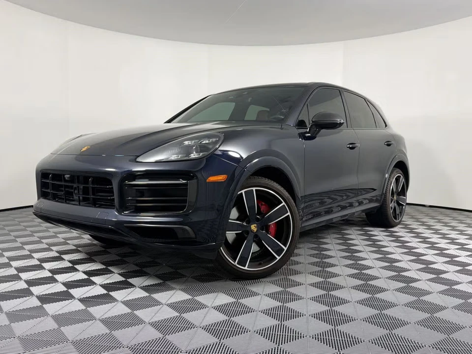 2023 Porsche 9Y0/9Y3 Cayenne GTS - Image 4 of 31
