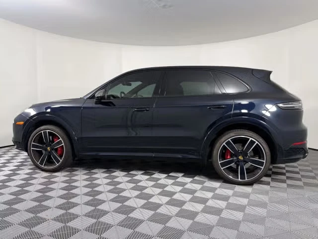 2023 Porsche 9Y0/9Y3 Cayenne GTS - Image 10 of 31