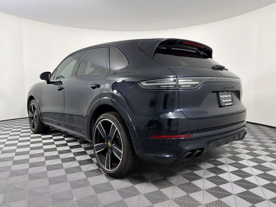 2023 Porsche 9Y0/9Y3 Cayenne GTS - Image 23 of 31