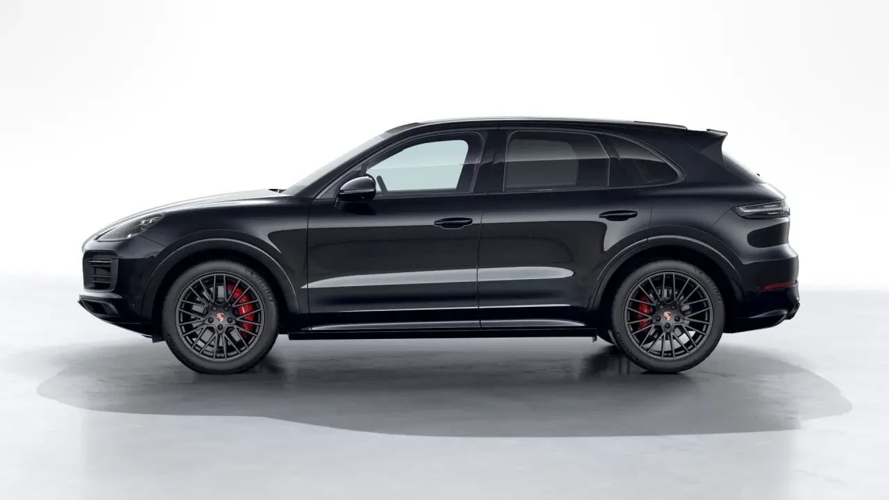 2023 Porsche 9Y0/9Y3 Cayenne GTS - Image 16 of 30