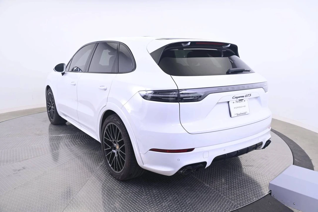 2023 Porsche 9Y0/9Y3 Cayenne GTS - Image 3 of 5