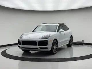 2023 Porsche 9Y0/9Y3 Cayenne GTS - Image 5 of 31