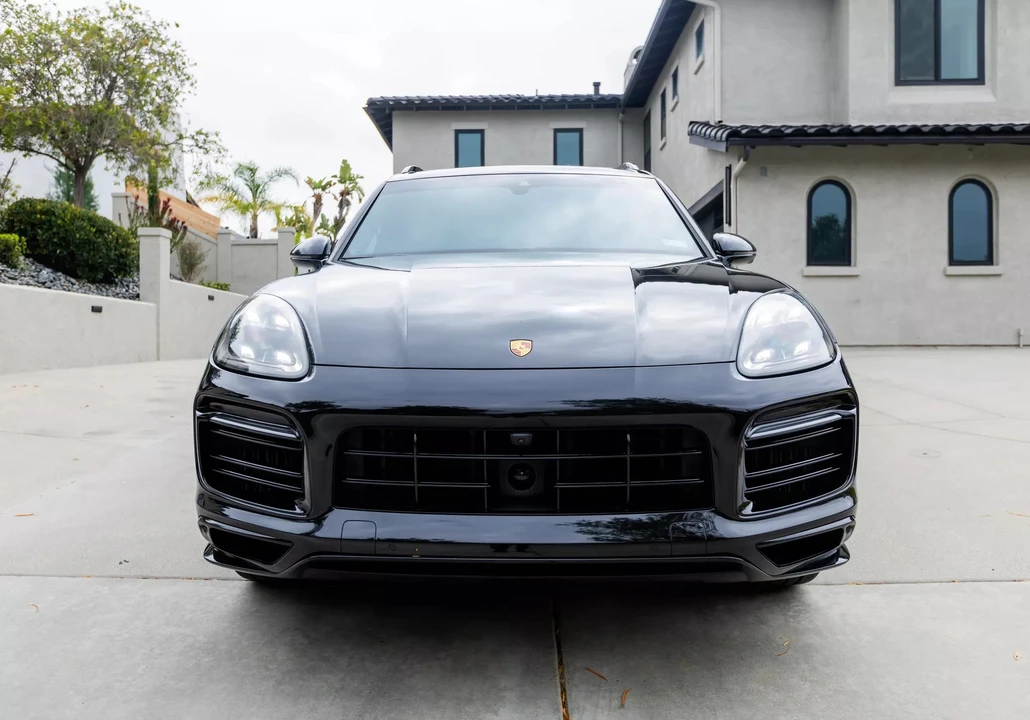 2023 Porsche 9Y0/9Y3 Cayenne GTS - Image 11 of 31