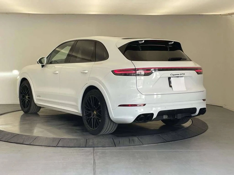 2023 Porsche 9Y0/9Y3 Cayenne GTS - Image 3 of 5