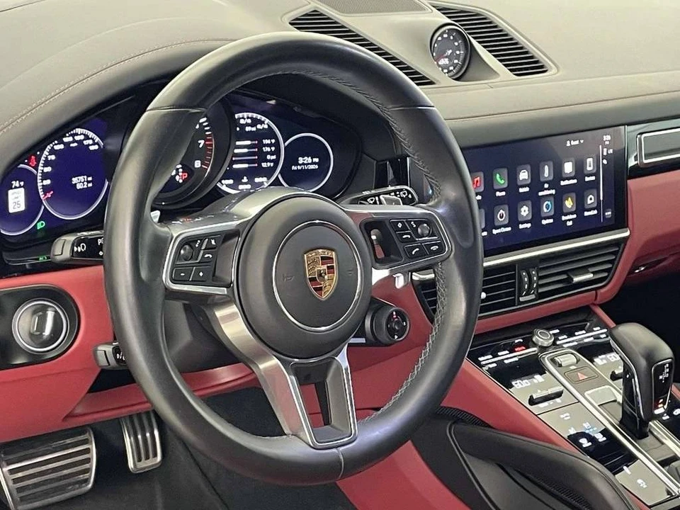 2023 Porsche 9Y0/9Y3 Cayenne GTS - Image 4 of 5