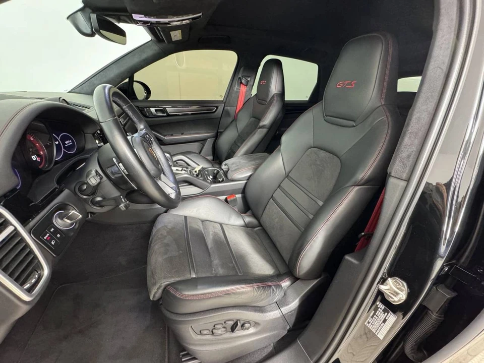 2023 Porsche 9Y0/9Y3 Cayenne GTS - Image 5 of 5