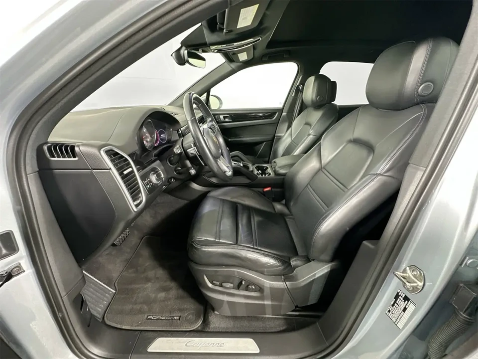 2023 Porsche 9Y0/9Y3 Cayenne - Image 5 of 7