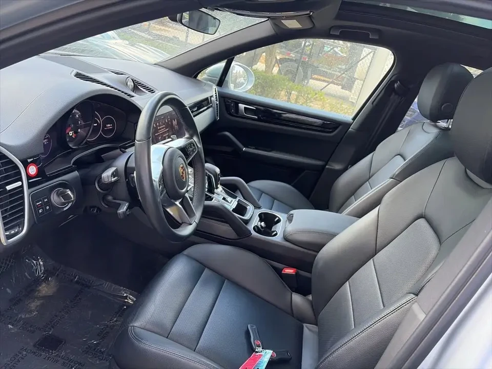 2023 Porsche 9Y0/9Y3 Cayenne - Image 5 of 8