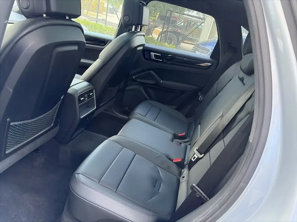2023 Porsche 9Y0/9Y3 Cayenne - Image 6 of 8