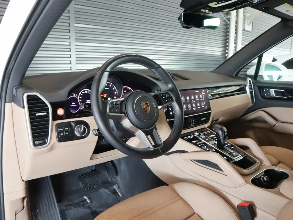 2023 Porsche 9Y0/9Y3 Cayenne - Image 4 of 12