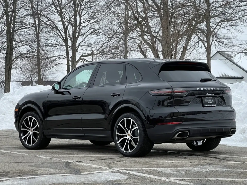 2023 Porsche 9Y0/9Y3 Cayenne - Image 3 of 7