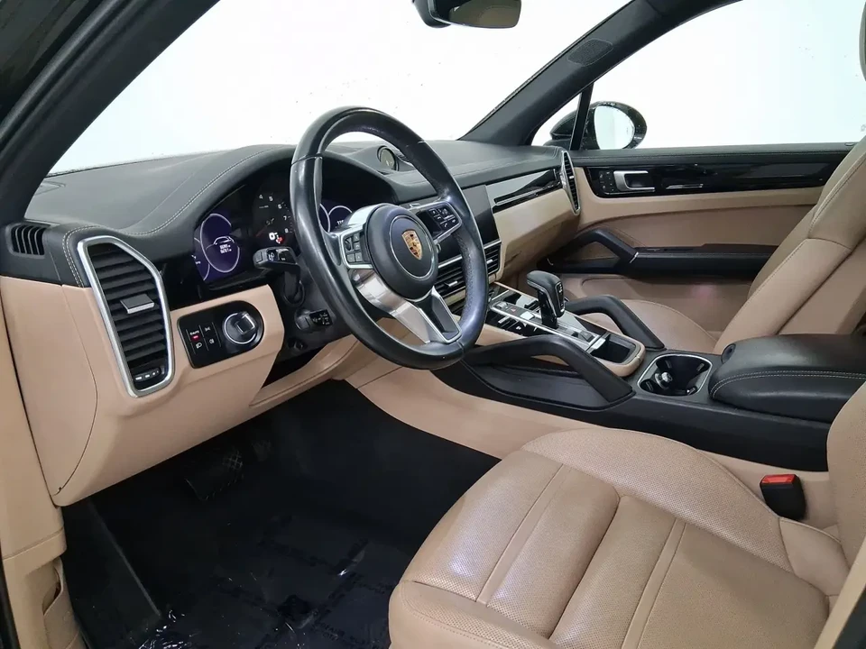 2023 Porsche 9Y0/9Y3 Cayenne - Image 5 of 7