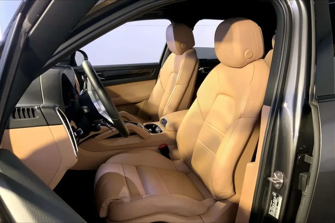 2023 Porsche 9Y0/9Y3 Cayenne - Image 6 of 7