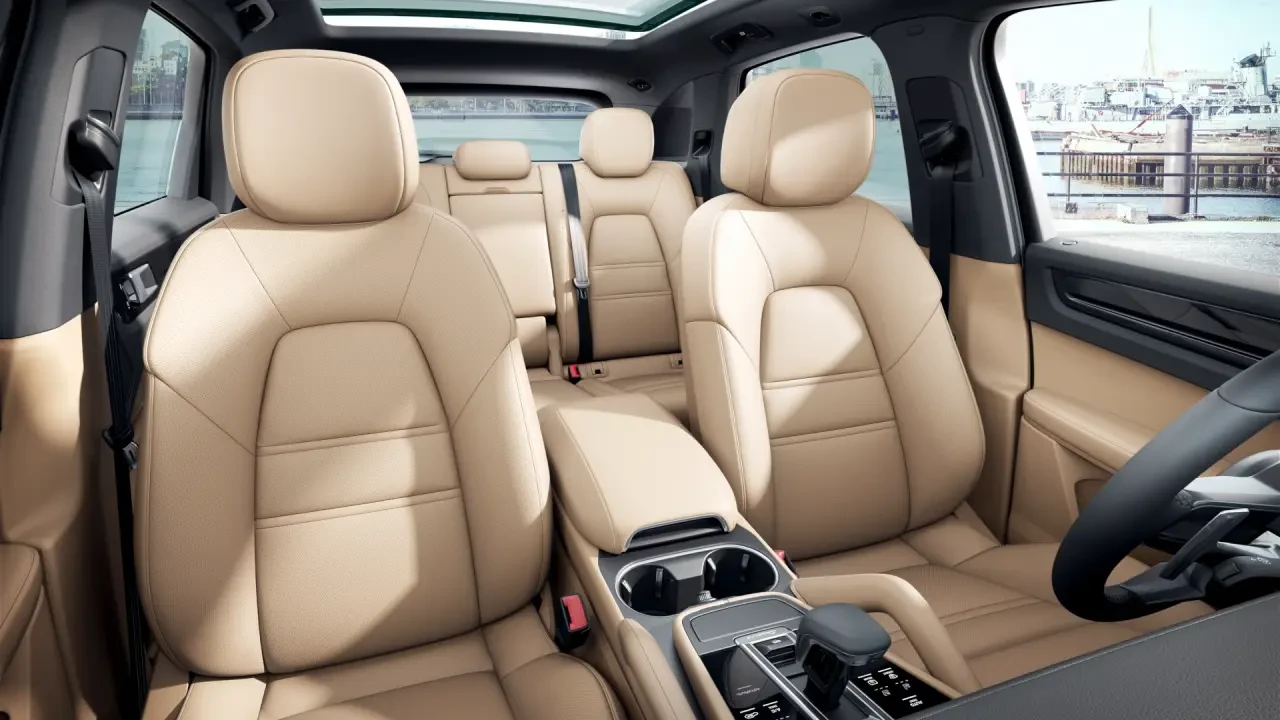 2023 Porsche 9Y0/9Y3 Cayenne - Image 5 of 6