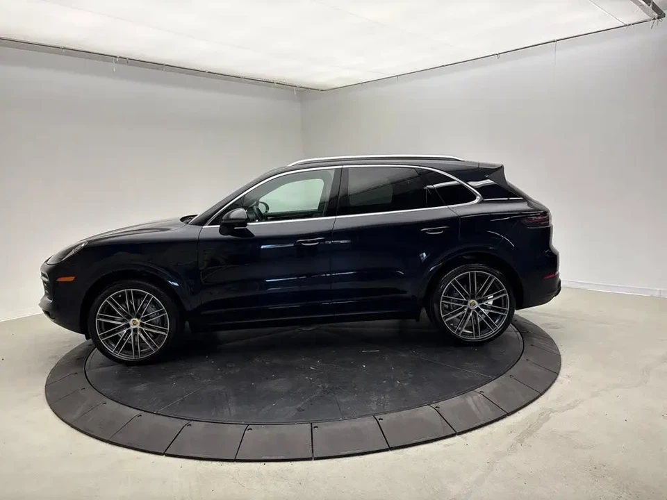 2023 Porsche 9Y0/9Y3 Cayenne - Image 16 of 31