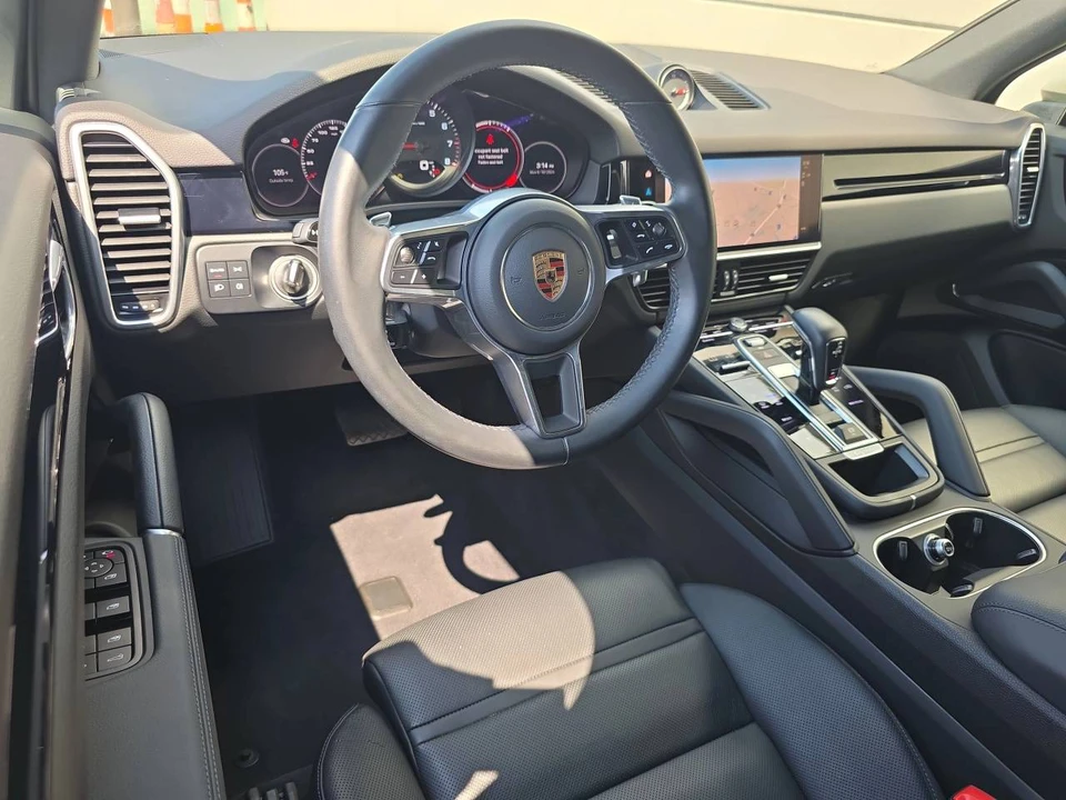 2023 Porsche 9Y0/9Y3 Cayenne - Image 4 of 5