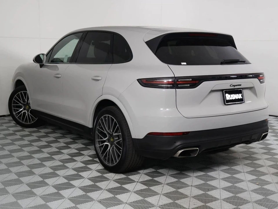 2023 Porsche 9Y0/9Y3 Cayenne - Image 3 of 5