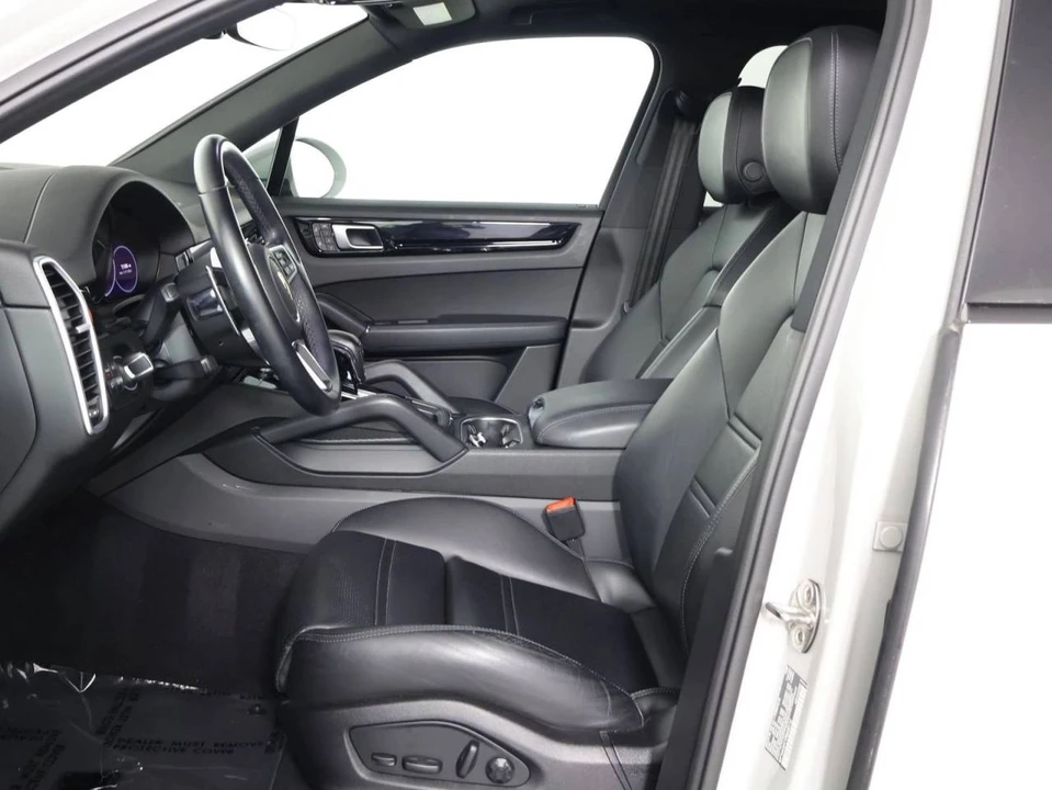 2023 Porsche 9Y0/9Y3 Cayenne - Image 5 of 5