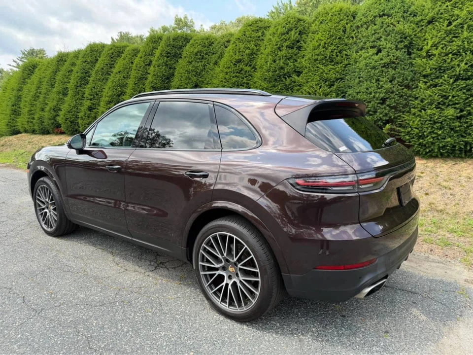 2023 Porsche 9Y0/9Y3 Cayenne - Image 3 of 5