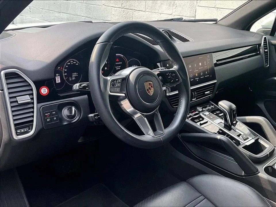 2023 Porsche 9Y0/9Y3 Cayenne - Image 4 of 5