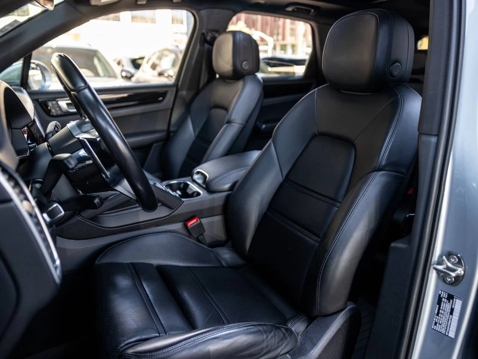 2023 Porsche 9Y0/9Y3 Cayenne - Image 5 of 5