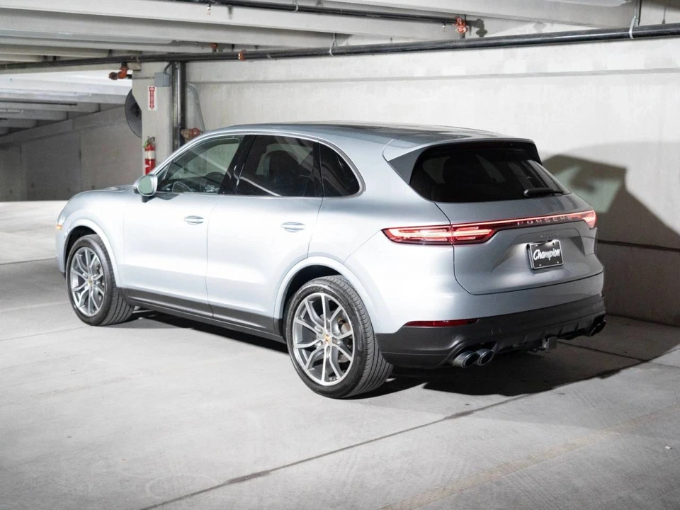 2023 Porsche 9Y0/9Y3 Cayenne - Image 3 of 5