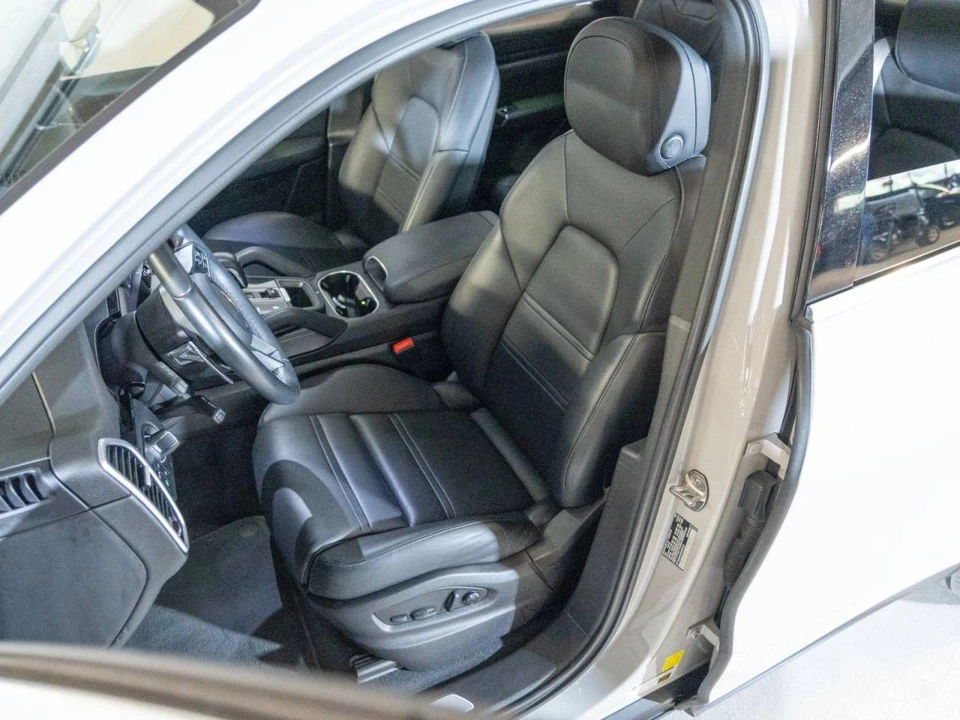 2023 Porsche 9Y0/9Y3 Cayenne - Image 5 of 5