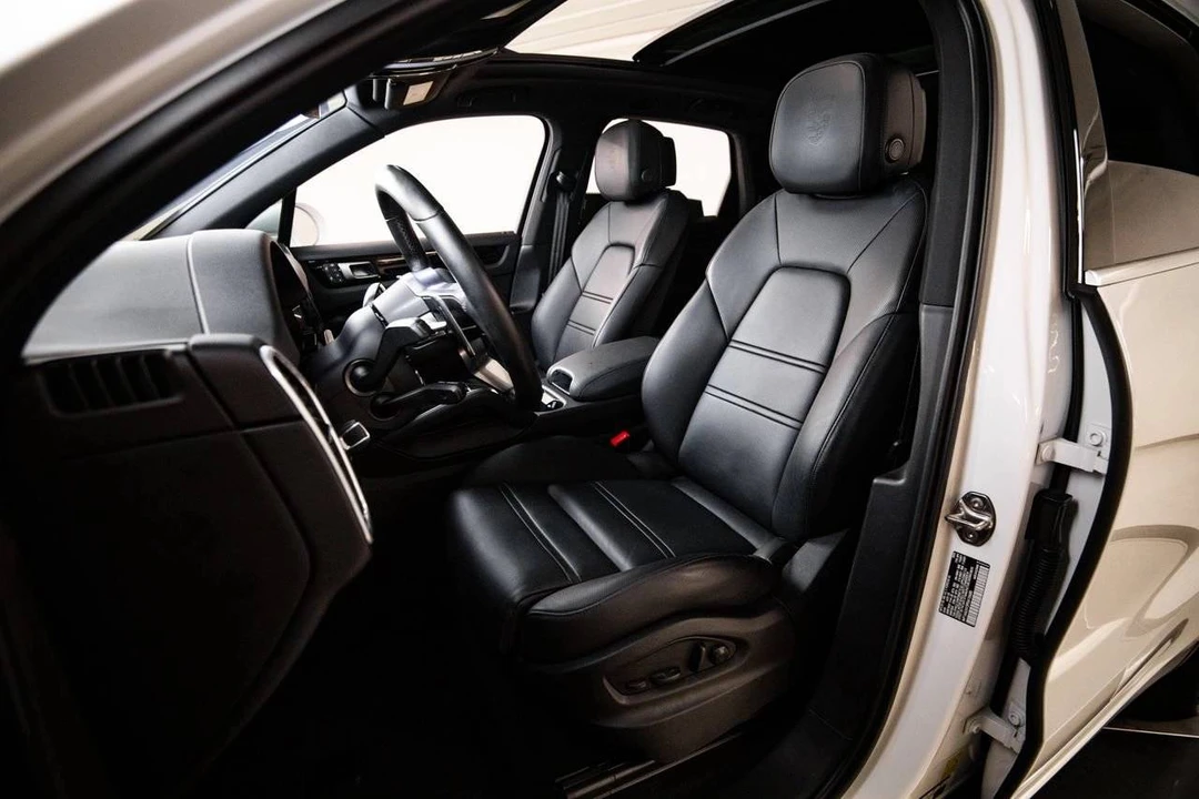 2023 Porsche 9Y0/9Y3 Cayenne - Image 5 of 5