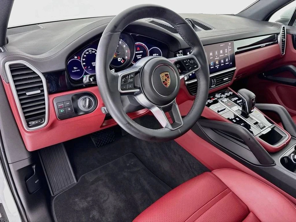 2023 Porsche 9Y0/9Y3 Cayenne - Image 4 of 5
