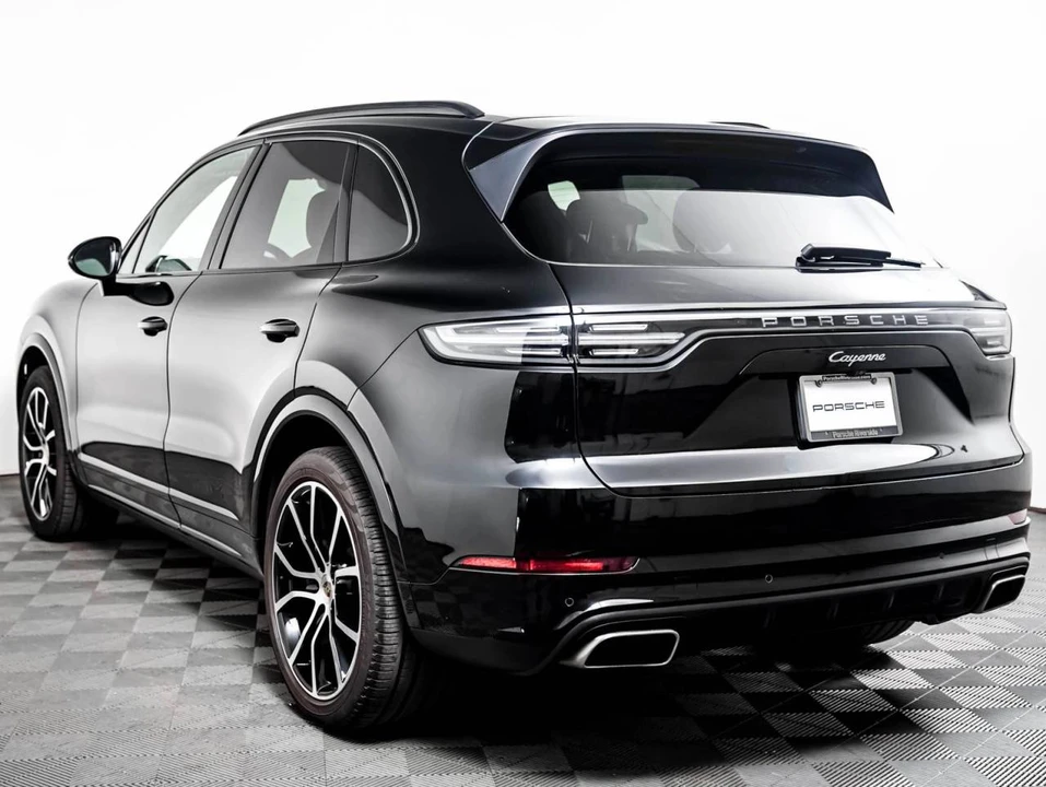 2023 Porsche 9Y0/9Y3 Cayenne - Image 3 of 5