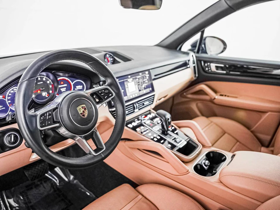 2023 Porsche 9Y0/9Y3 Cayenne - Image 4 of 5